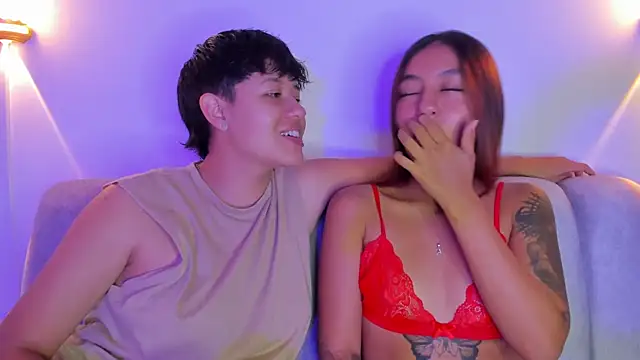 violet casper  online show from November 18, 6:07 am