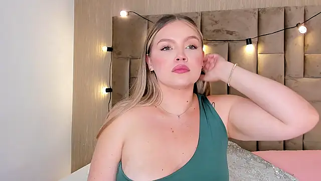 GaiaBaker online show from October 7, 7:22 pm