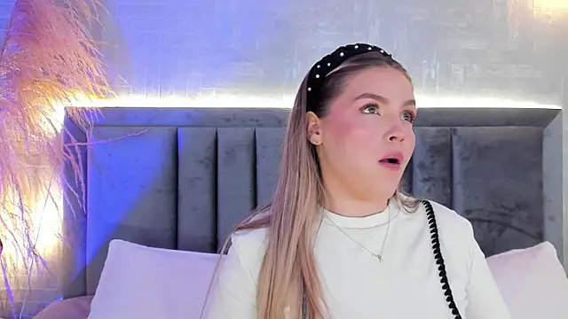 GaiaBaker online show from October 20, 2:06 pm