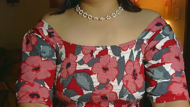 Snapshot of Kriti_02 chatting on October 14, 9:10 am Kriti 02 online show from October 14, 9:10 am