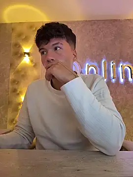 Logan smith1 online show from November 21, 8:02 am