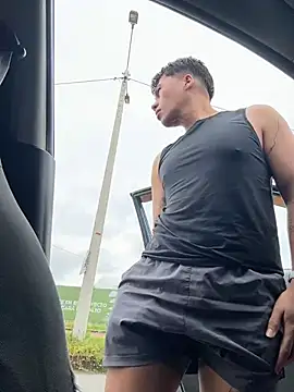 Logan smith1 online show from December 20, 5:09 pm