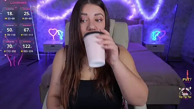 JulietDream online show from March 10, 6:49 am