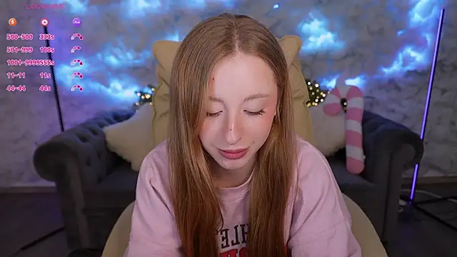 SilverrMoon online show from February 4, 11:16 pm