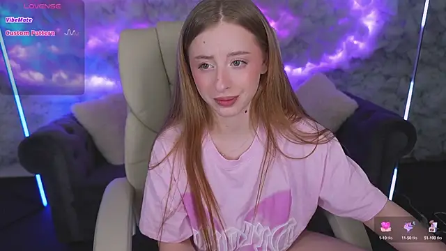 SilverrMoon online show from March 21, 2:50 am