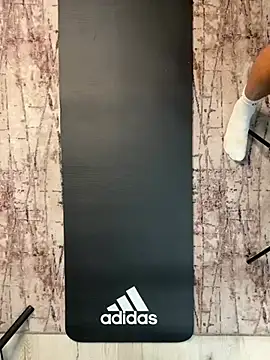 Snapshot of macsosss chatting on March 5, 12:11 pm macsosss online show from March 5, 12:11 pm