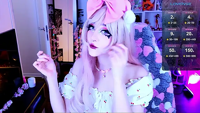 Aki  Ra online show from February 26, 12:09 am