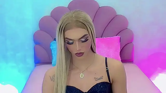 briana sex32 online show from January 27, 8:40 am