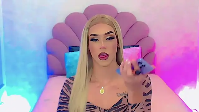 briana sex32 online show from February 3, 4:25 am