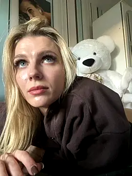 Liya my online show from October 30, 2:07 pm