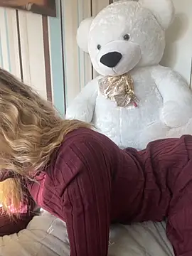 Liya my online show from November 3, 10:38 am