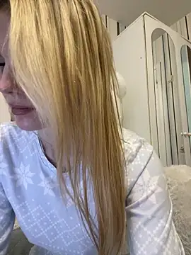 Liya my online show from December 21, 1:29 pm