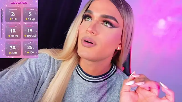 Snapshot of AllisonsweetZ chatting on November 17, 8:47 pm AllisonsweetZ online show from November 17, 8:47 pm