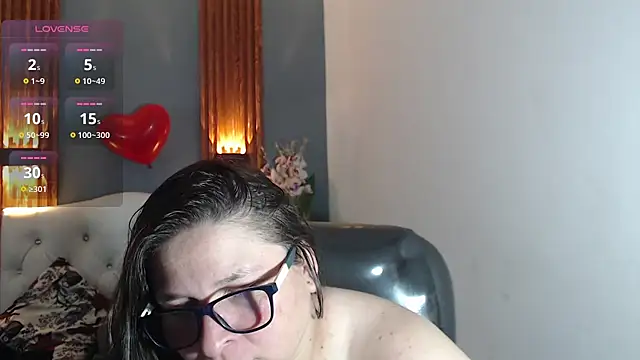 Snapshot of katty_femdom chatting on February 26, 9:30 am katty femdom online show from February 26, 9:30 am