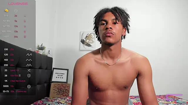 RoddyRich11 online show from October 9, 11:41 am