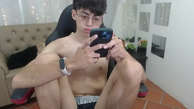 jhoellx online show from December 11, 3:58 pm
