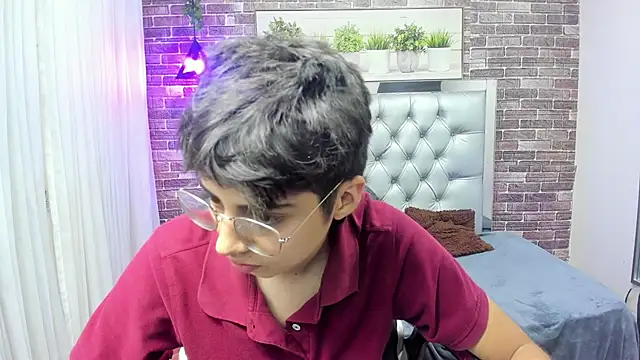 jhoellx online show from October 17, 9:17 pm