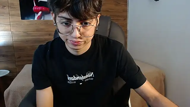 jhoellx online show from November 19, 7:36 pm