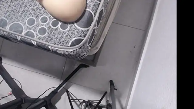 Snapshot of diabla_sexyboobs chatting on February 27, 3:28 am diabla sexyboobs online show from February 27, 3:28 am