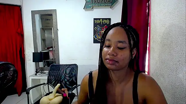 Snapshot of diabla_sexyboobs chatting on March 3, 9:21 pm diabla sexyboobs online show from March 3, 9:21 pm