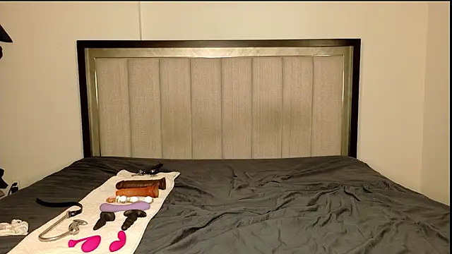 Snapshot of misscatxo chatting on January 9, 11:13 pm misscatxo online show from January 9, 11:13 pm