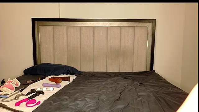 Snapshot of misscatxo chatting on February 20, 6:57 pm misscatxo online show from February 20, 6:57 pm