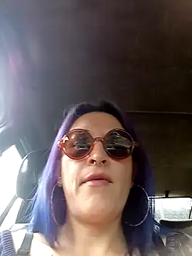 sophie banger online show from December 1, 7:58 pm