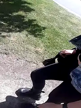 sophie banger online show from November 12, 4:29 pm