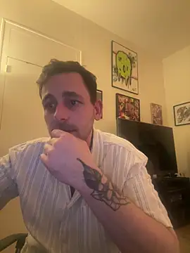 Snapshot of defbond420 chatting on October 11, 9:46 pm defbond420 online show from October 11, 9:46 pm