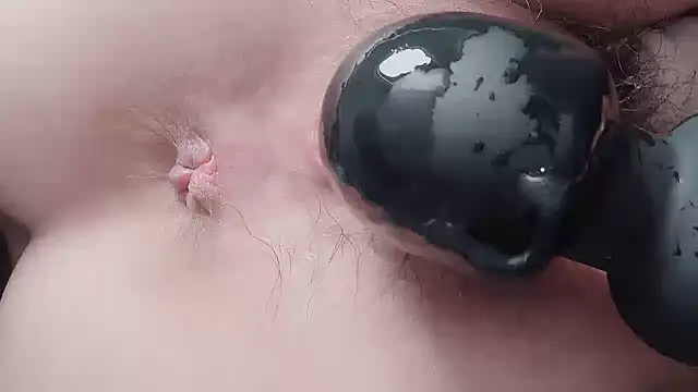 Krismil3 online show from March 18, 4:37 am