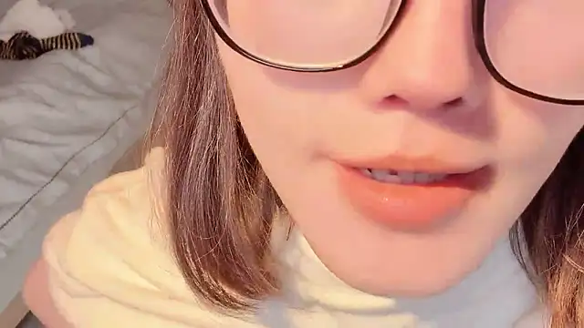 Krismil3 online show from December 2, 11:48 am