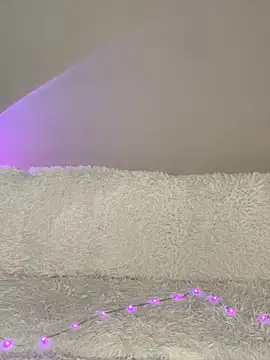 Snapshot of cutte_dora chatting on February 4, 8:31 am cutte dora online show from February 4, 8:31 am