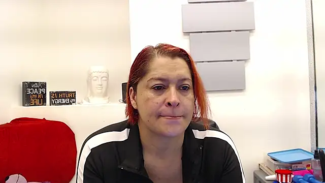 eva twiss online show from January 18, 12:09 pm