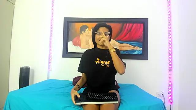 Snapshot of valentina_lov chatting on January 27, 3:07 pm valentina lov online show from January 27, 3:07 pm