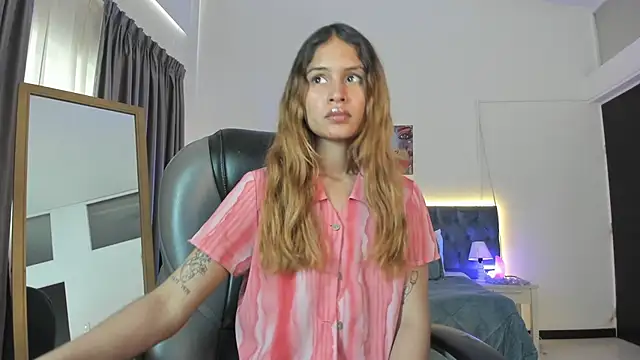 Snapshot of Tamy_edwards chatting on December 16, 8:25 pm Tamy edwards online show from December 16, 8:25 pm