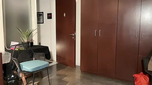 alanan881 online show from March 25, 3:34 am