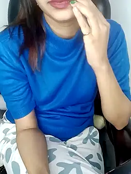 Snapshot of Barbie-Queen2 chatting on January 25, 4:13 pm Barbie-Queen2 online show from January 25, 4:13 pm