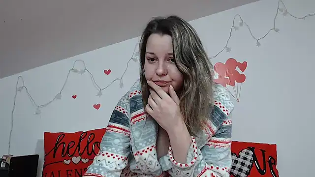 Snapshot of SweetMaddy888 chatting on February 14, 6:08 pm SweetMaddy888 online show from February 14, 6:08 pm