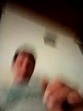 gigolopez1 online show from November 8, 1:39 am