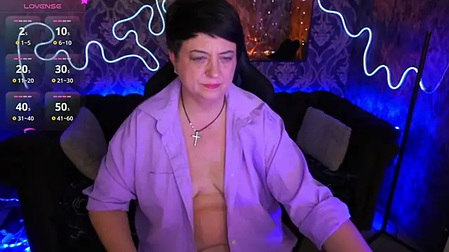 MilaSkyy online show from January 17, 5:30 pm