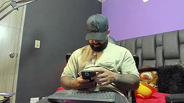 Lyon vach online show from March 20, 12:15 am