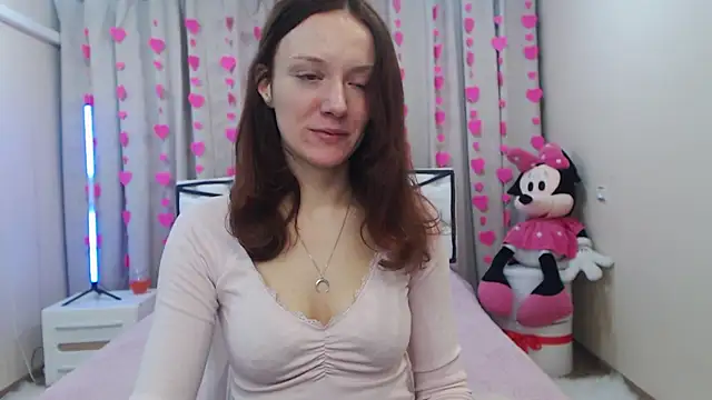 Snapshot of BarbaraStily chatting on February 12, 7:58 am BarbaraStily online show from February 12, 7:58 am