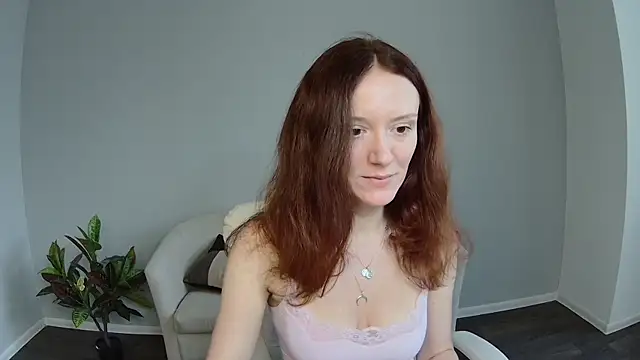 BarbaraStily online show from July 18, 12:42 pm