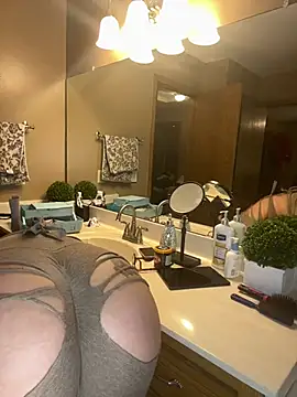 JusticeXXX68 online show from December 27, 4:47 am