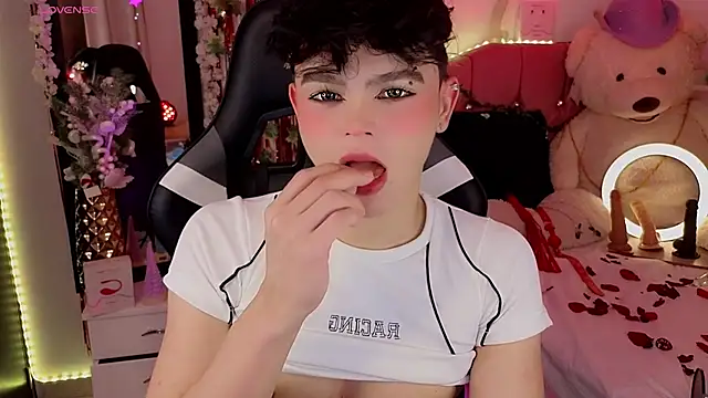 PRINCE STEV online show from December 6, 1:40 am