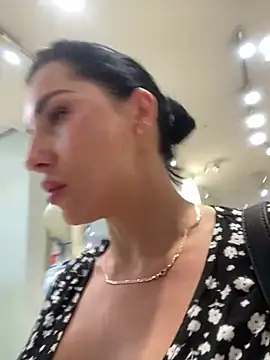 Roxana-Sexy online show from July 21, 5:10 am