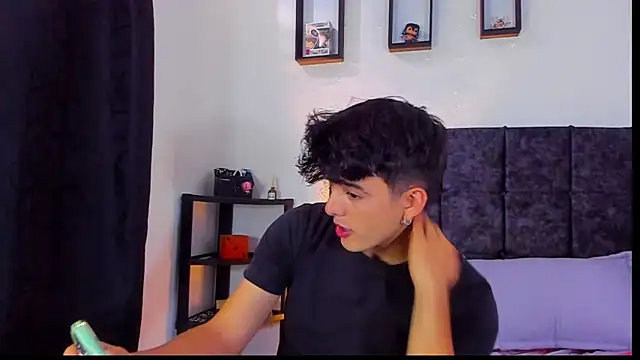 nolan twink1 online show from October 16, 7:37 pm