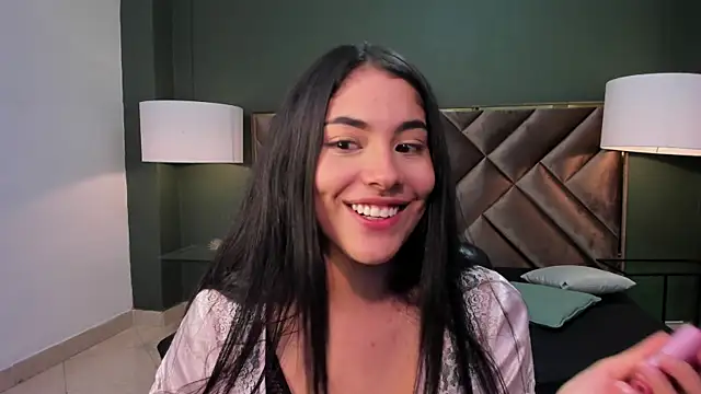 Mia Elowen online show from February 27, 1:16 am