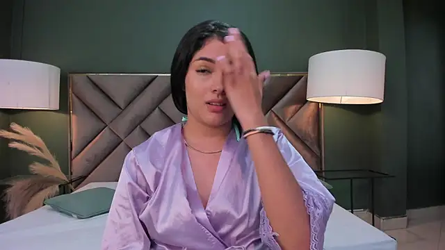 Mia Elowen online show from March 6, 12:32 am