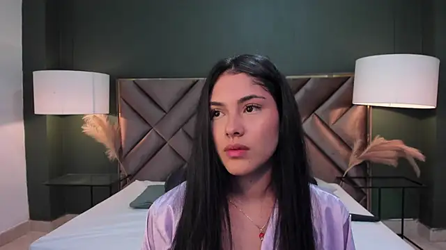 Mia Elowen online show from March 21, 11:34 pm